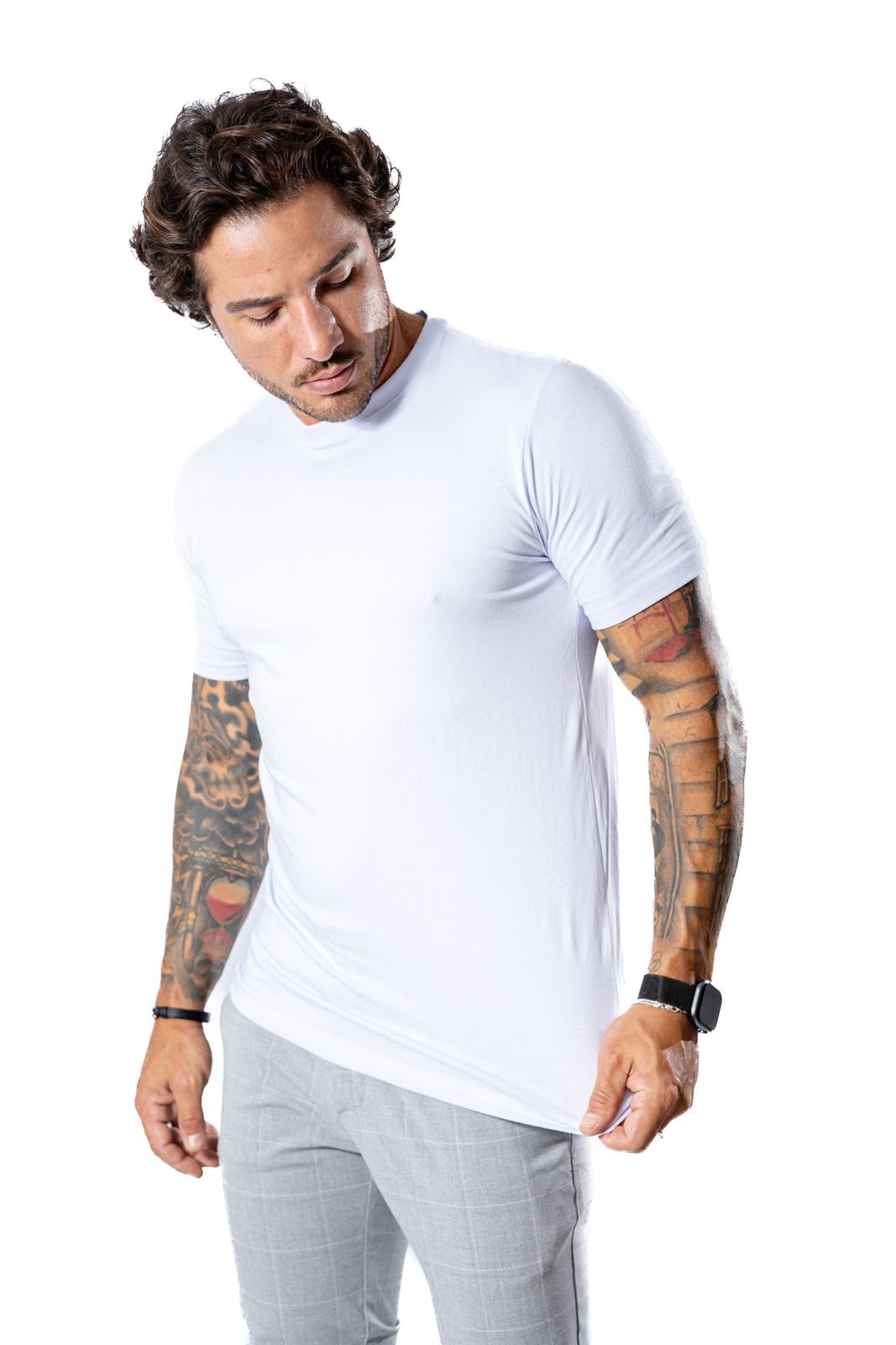 Toque aveludado e ótimo caimento.
